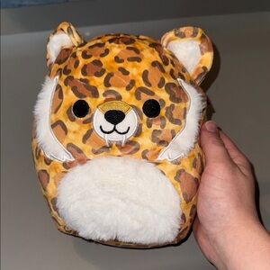 Squishmallows Cherie the Saber-Toothed Tiger 7.5” NWOT